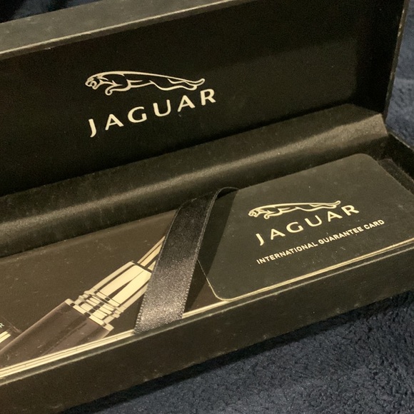 Brand New 💯 Authentic Jaguar Ballpoint pen - Picture 6 of 8